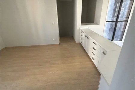 Apartamento à venda ou para alugar com 1 suíte em Vila Suzana, São Paulo, SP
