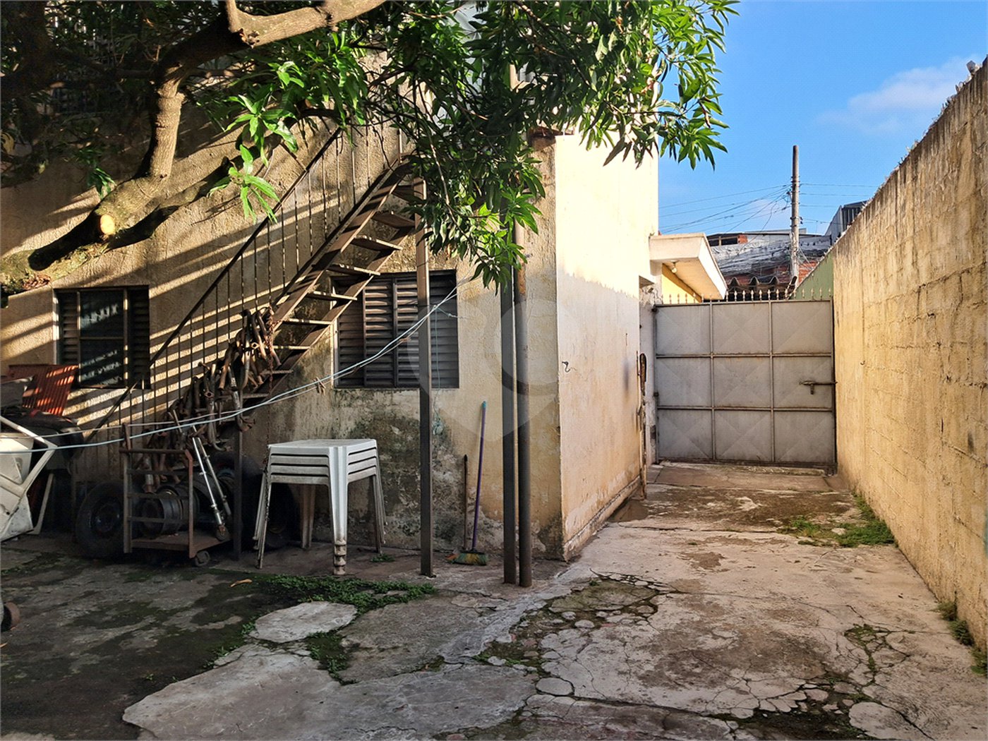 Casa Térrea à venda com 4 quartos em Parque Edu Chaves, São Paulo, SP