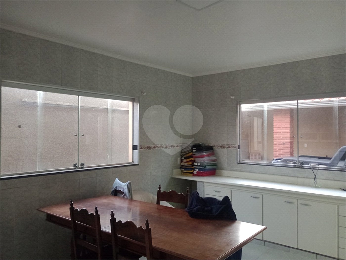 Casa à venda ou para alugar com 3 quartos, sendo 1 suíte, em Jardim Alvorada, Itapetininga, SP