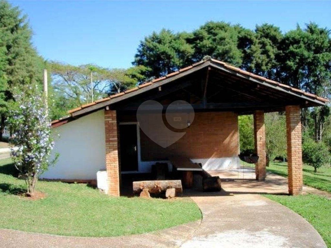 Sítio à venda com 10 quartos em Sítio Arueira, Piracaia, SP