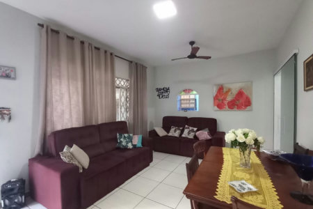 Casa com 2 dormitórios à venda, 100 m² por R$ 700.000,00 - Vila Guilhermina - Praia Grande/SP