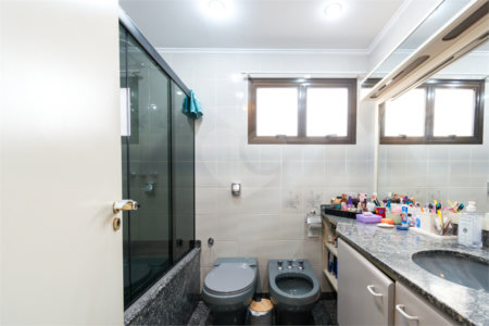 Apartamento à venda com 3 suítes em Jardim Anália Franco, São Paulo, SP