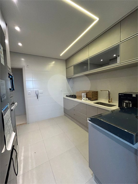 Apartamento à venda com 3 quartos, sendo 1 suíte, em Jardim Sontag, Salto, SP