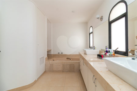 Apartamento à venda com 4 suítes em Chácara Flora, São Paulo, SP