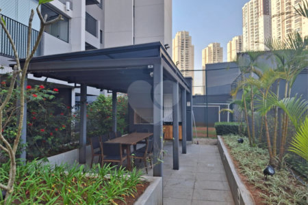 Apartamento à venda com 2 quartos, sendo 1 suíte,  em Ferreira, São Paulo, SP