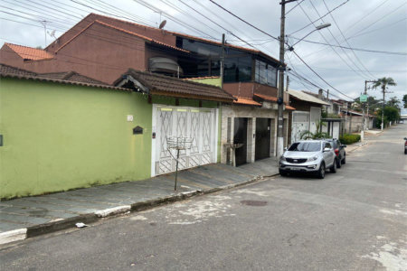 Casa à venda com 3 quartos, sendo 1 suíte,  em Jardim Fonte Áurea, Poá, SP