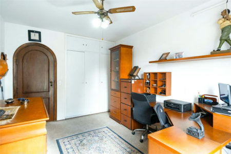 Casa Térrea à venda com 3 quartos, sendo 1 suíte, em Vila Inah, São Paulo, SP