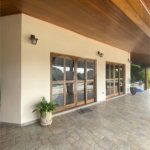 Casa à venda com 4 suítes no condomínio Vale da Santa Fé, Vinhedo - SP