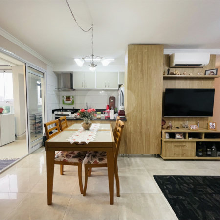 Apartamento à venda com 2 suítes em Vila Scarpelli, Santo André, SP