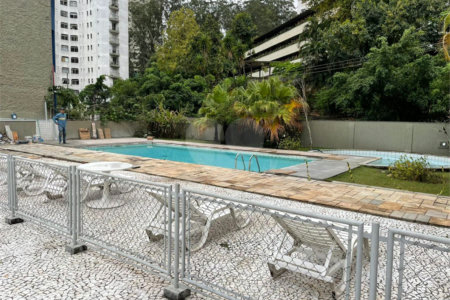Apartamento à venda com 2 suítes em Vila Andrade, São Paulo, SP