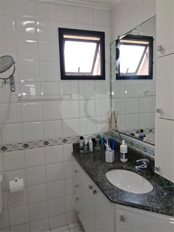 Apartamento à venda com 4 quartos, sendo 1 suíte,  em Vila Andrade, São Paulo, SP