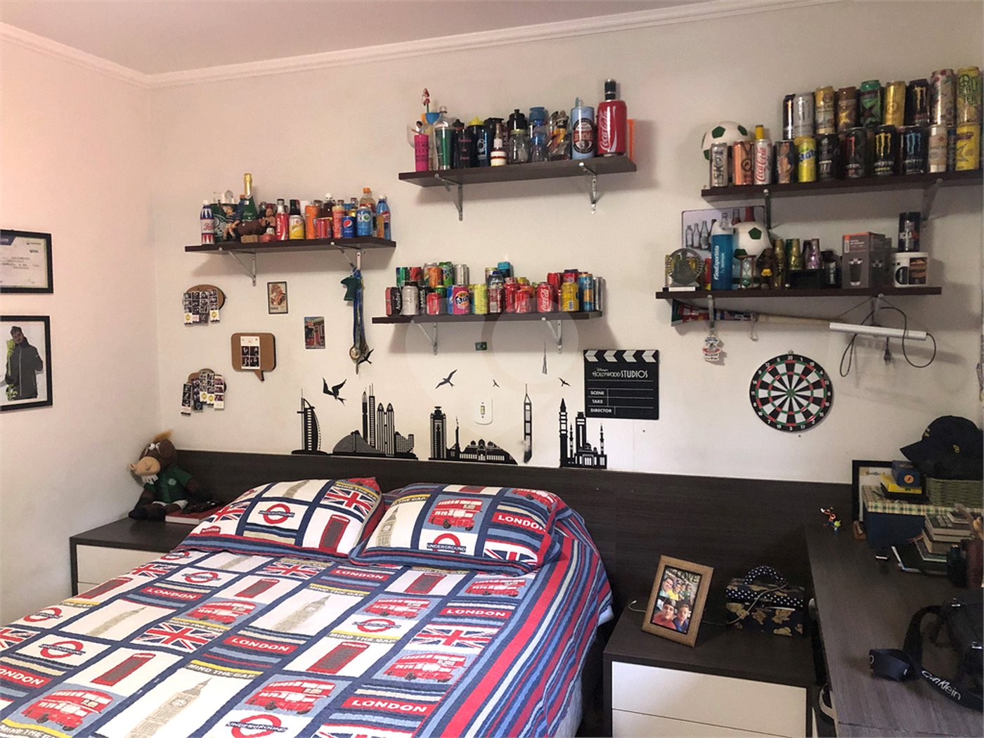 Casa à venda com 3 quartos, sendo 2 suítes,  no condomínio Aruã, Mogi das Cruzes - SP