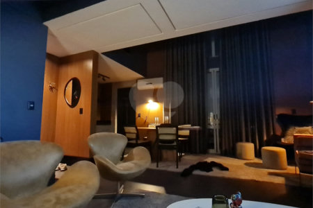 Apartamento à venda com 1 suíte em Vila Suzana, São Paulo, SP