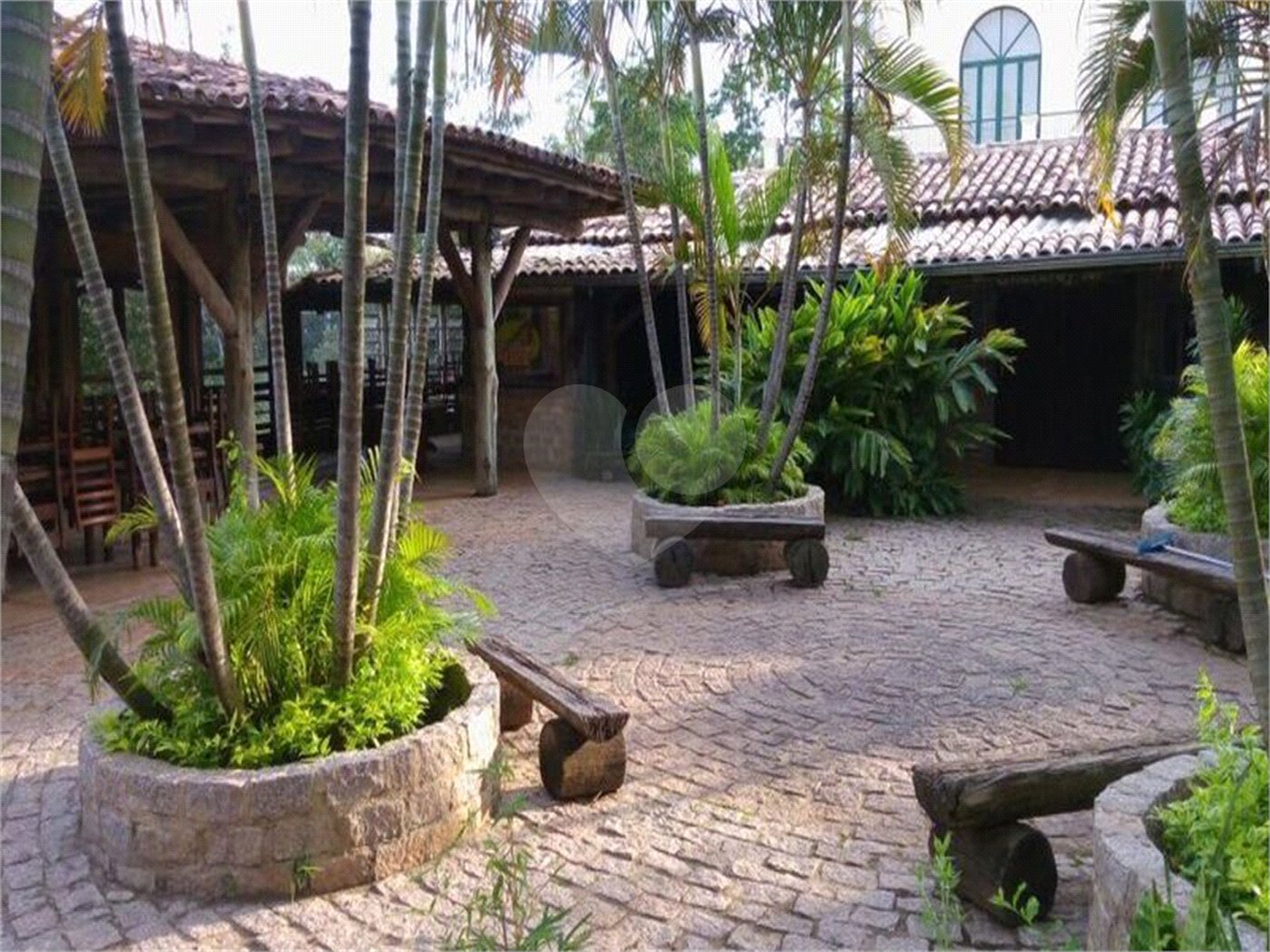 Chácara à venda ou para alugar com 2 quartos em Bosque, Vinhedo, SP