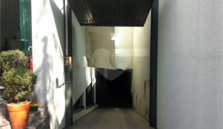 Prédio à venda em Santana, São Paulo, SP