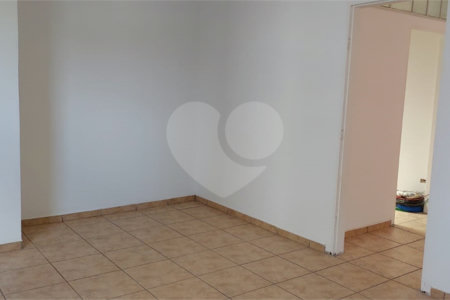 Sobrado à venda com 3 quartos, sendo 2 suítes, em Vila Paulicéia, São Paulo, SP