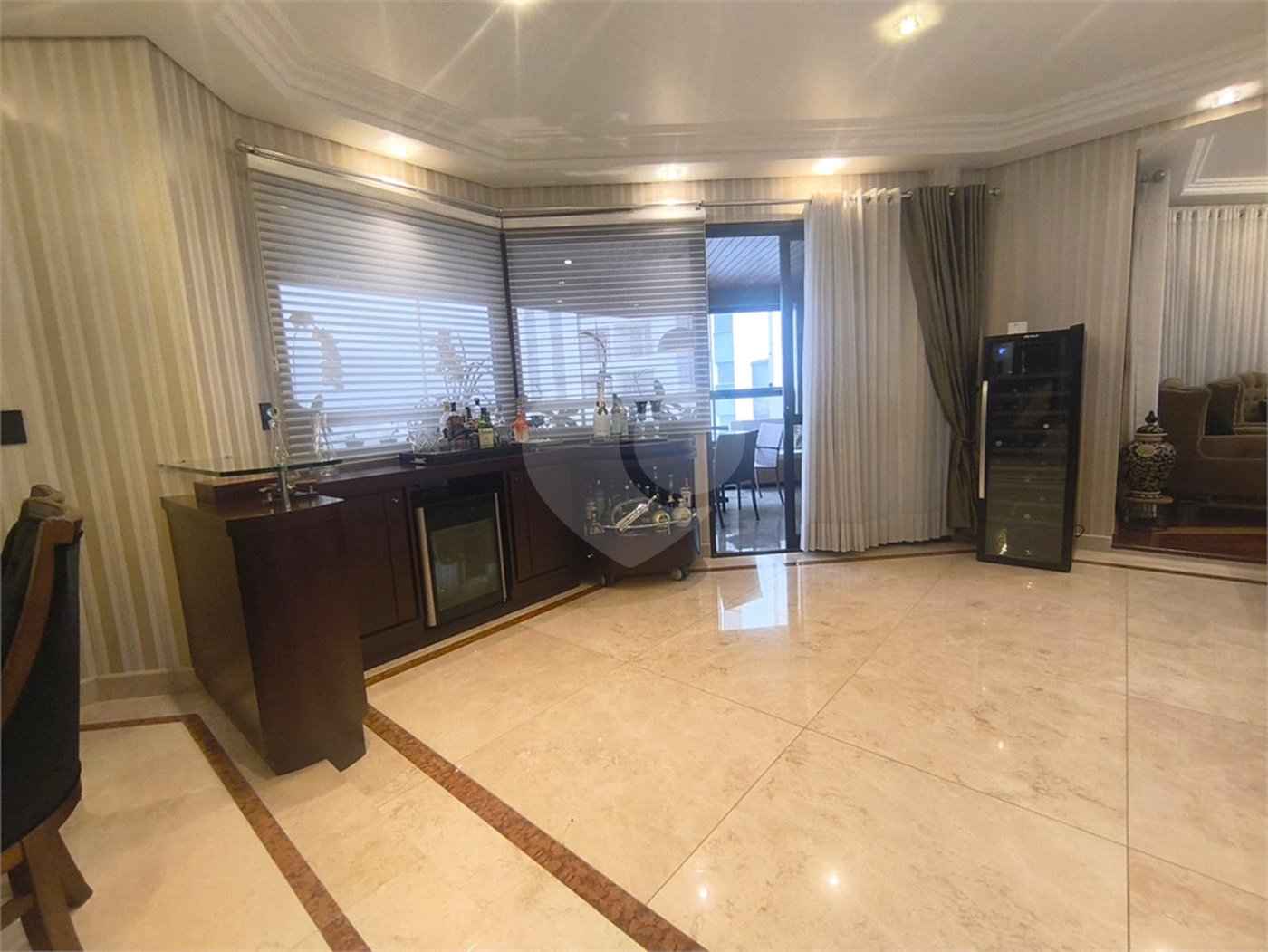 Apartamento à venda com 4 suítes em Santana, São Paulo, SP