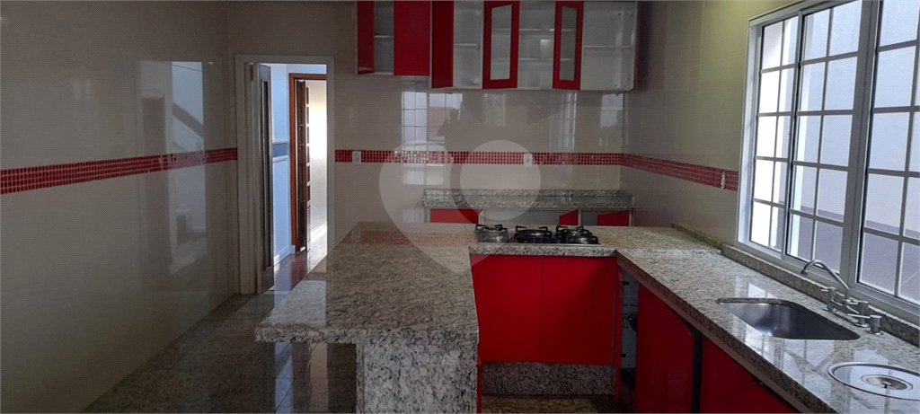 Casa à venda com 3 suítes em Limão, São Paulo, SP