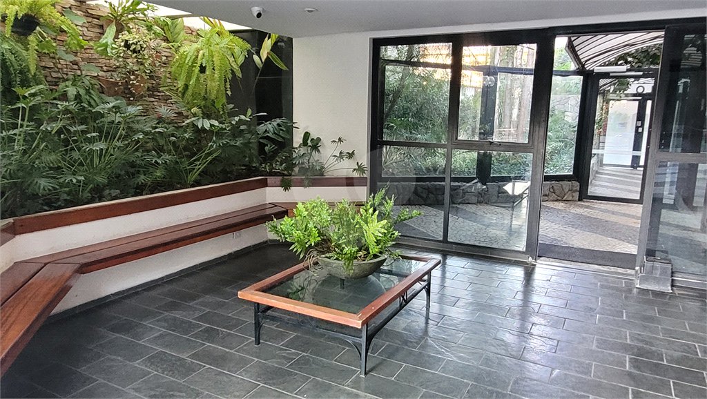 Apartamento à venda com 4 quartos, sendo 1 suíte, em Sumaré, São Paulo, SP