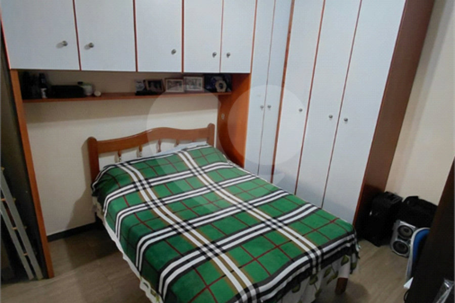 Sobrado à venda com 4 quartos, sendo 1 suíte, em Vila Nova Mazzei, São Paulo, SP