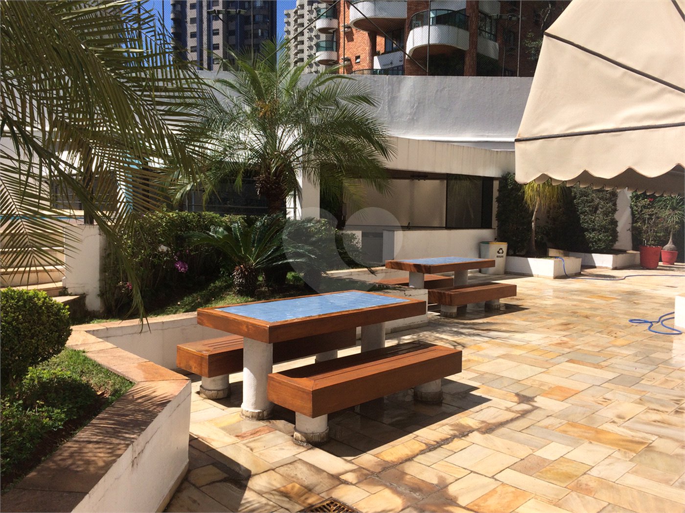 Apartamento à venda com 3 suítes em Vila Suzana, São Paulo, SP