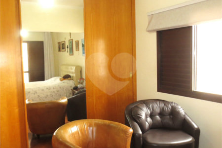 Apartamento à venda com 4 quartos, sendo 2 suítes, em Jardim Vila Mariana, São Paulo, SP
