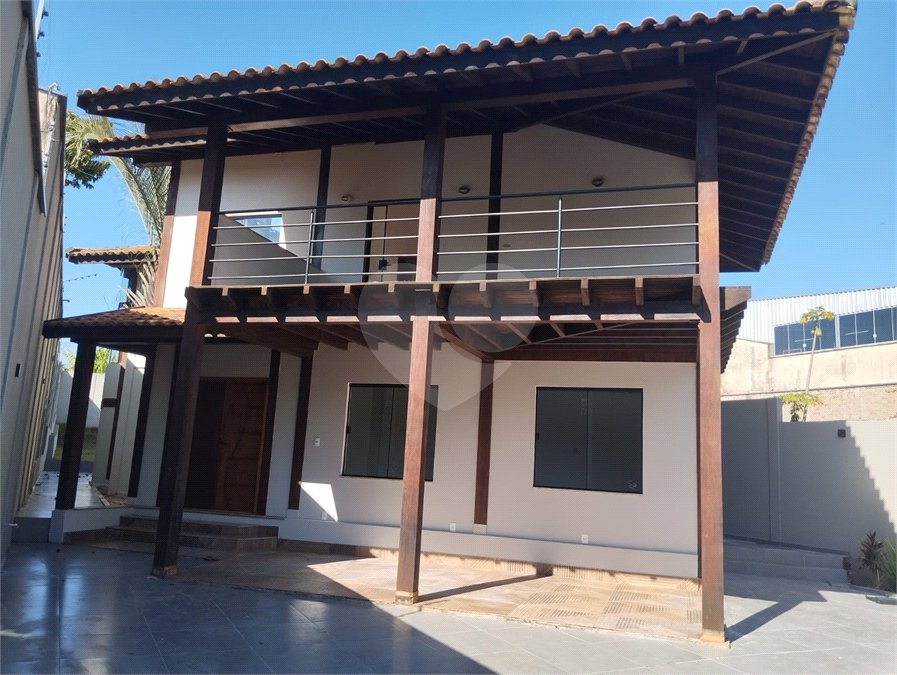 Casa à venda com 3 quartos, sendo 2 suítes, em Vila Harmonia, Araraquara, SP
