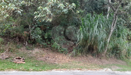 Terreno à venda no condomínio Alpes da Cantareira, Mairiporã - SP