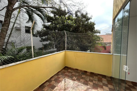 Casa de Vila para alugar com 4 suítes em Vila Romana, São Paulo, SP