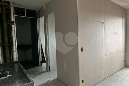 Apartamento à venda com 2 quartos em Perdizes, São Paulo, SP