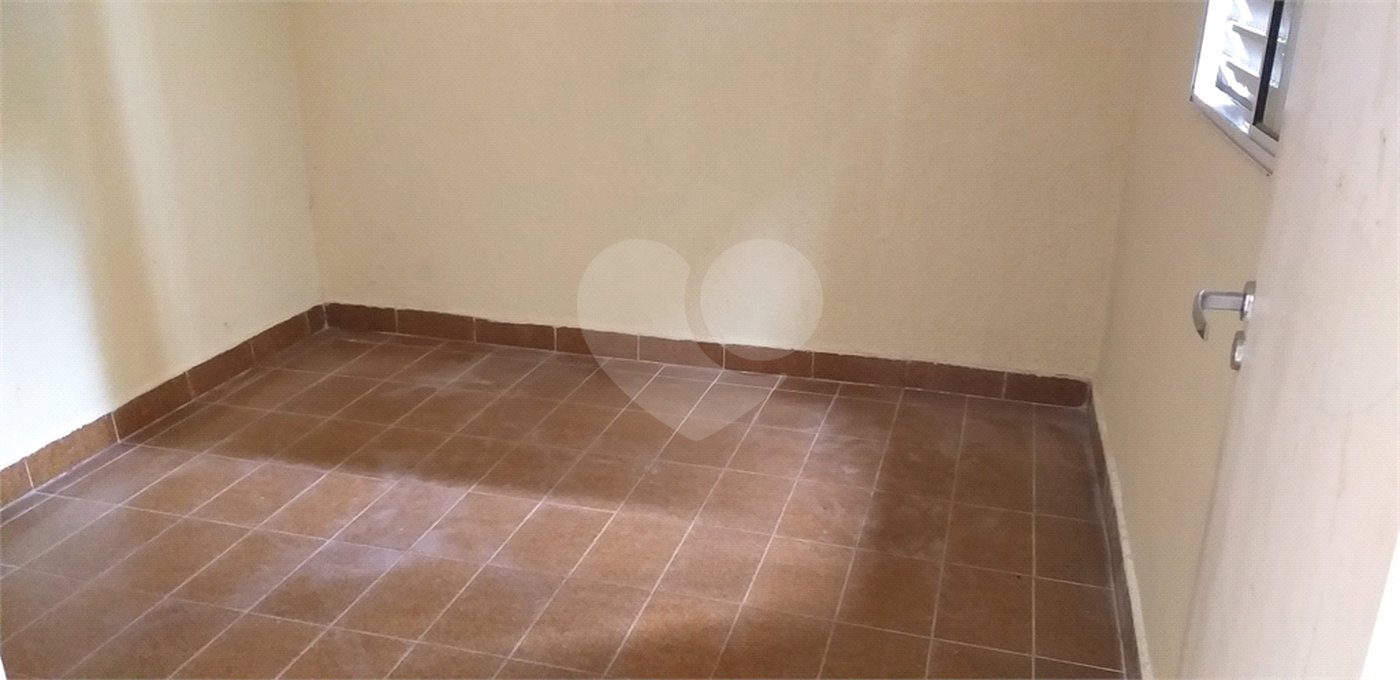 Sobrado à venda com 3 quartos em Água Fria, São Paulo, SP
