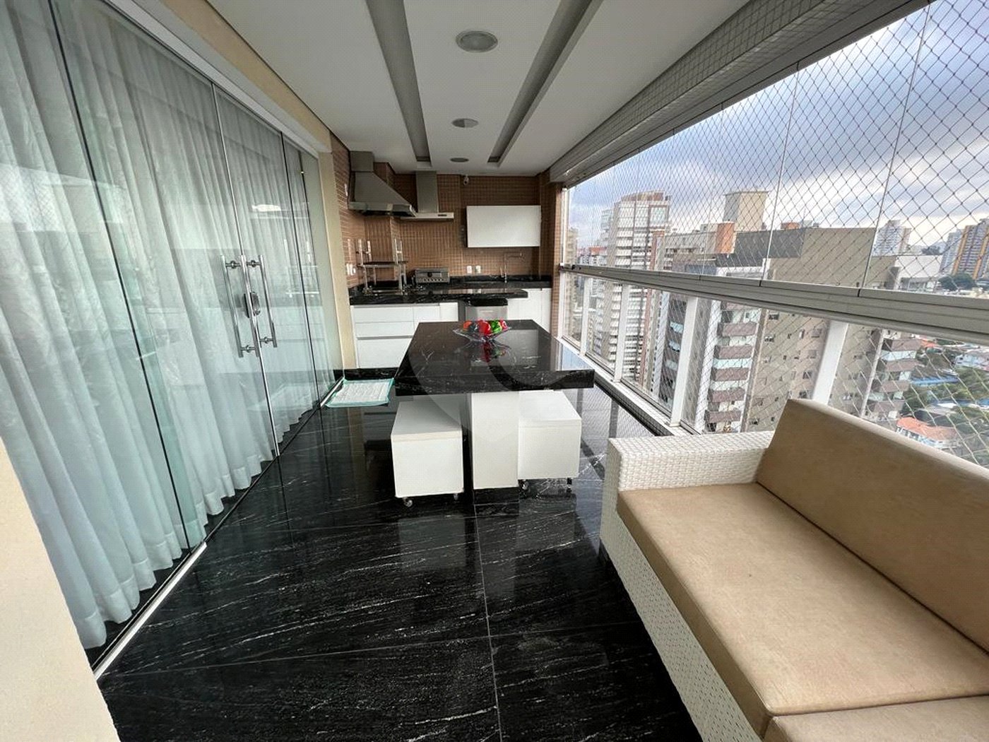 Apartamento à venda com 3 suítes em Jardim, Santo André, SP