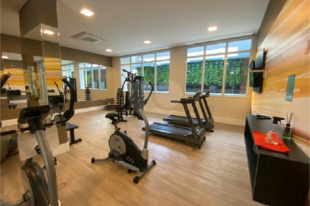 Apartamento à venda com 2 quartos em Aclimação, São Paulo, SP