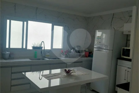 Casa à venda com 4 quartos, sendo 1 suíte, em Minas de Inhandjara, Itupeva, SP
