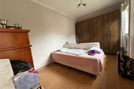 Casa à venda com 4 quartos, sendo 1 suíte,  em Vila Barth, Itapetininga, SP