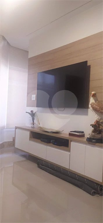 Casa à venda com 2 suítes no condomínio Residencial Veneza, São Paulo - SP