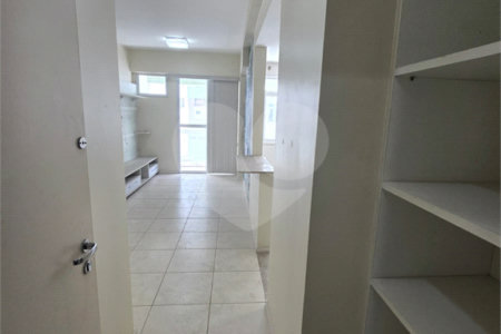 Apartamento para alugar com 2 quartos, sendo 1 suíte, em Parque Riviera, Cabo Frio, RJ