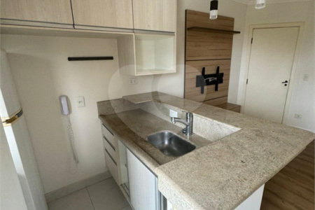 Apartamento à venda com 1 quarto em Vila Suzana, São Paulo, SP