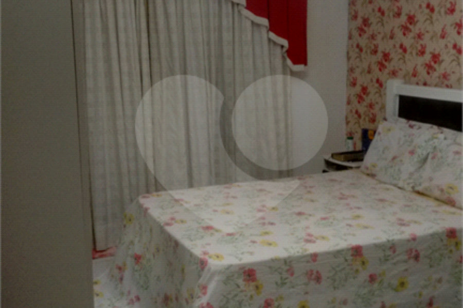 Sobrado à venda com 3 quartos, sendo 1 suíte, em Vila Maria Alta, São Paulo, SP