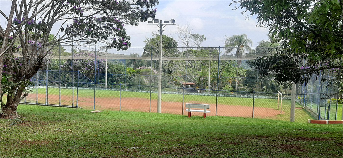 Casa à venda com 3 suítes no condomínio Chacarás Bela Vista, Mairiporã - SP
