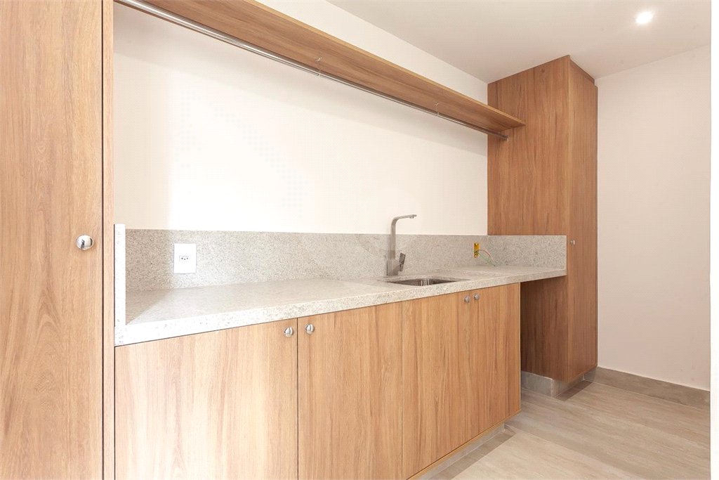 Apartamento a venda no Jardim América , com 96 m², 2 Suítes, Reformado , 1 Vaga