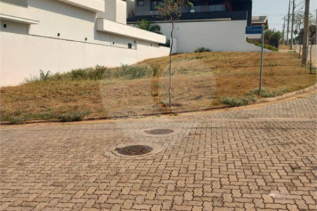 Terreno a venda no Faber III