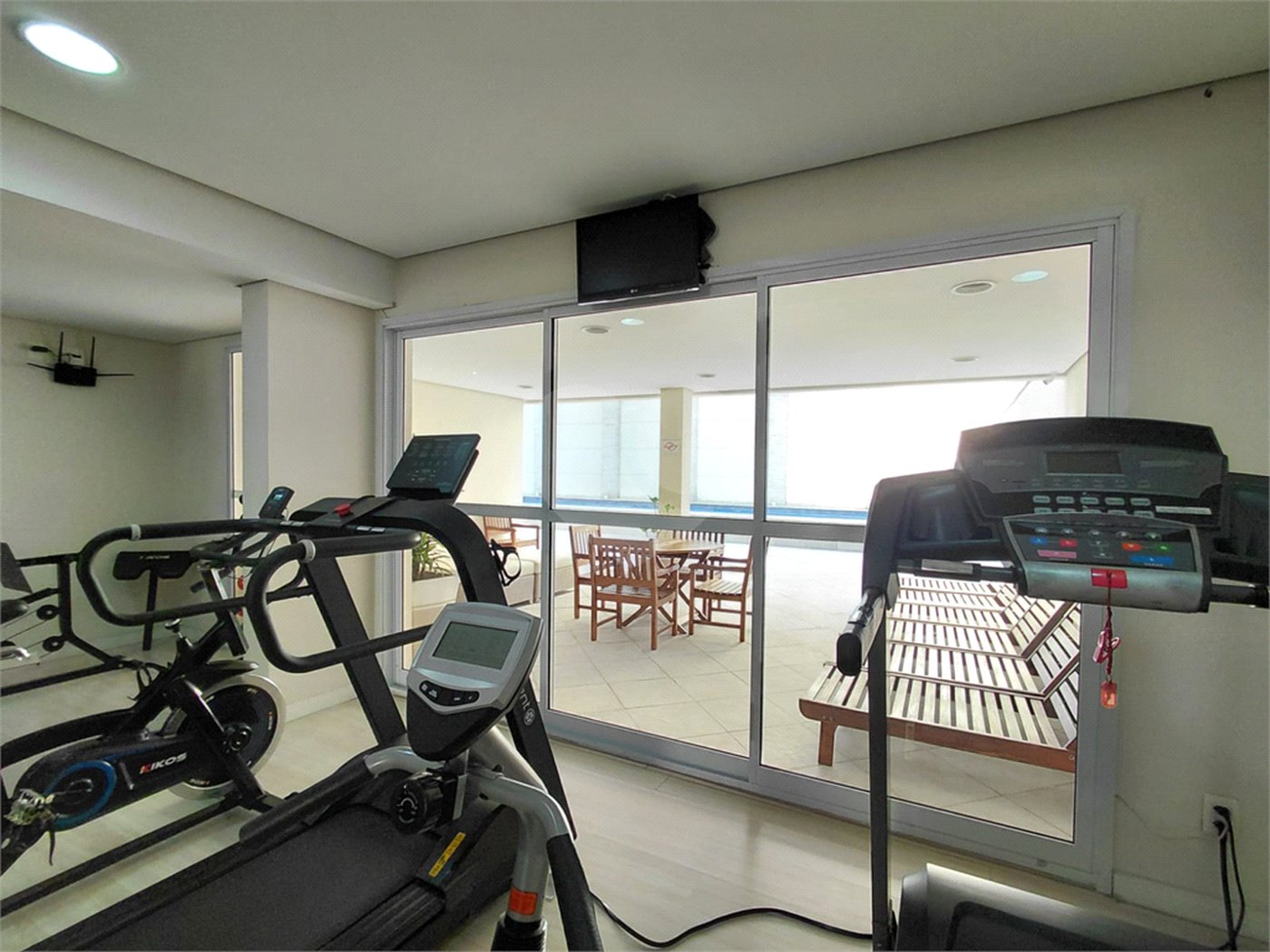 Apartamento à venda com 2 quartos, sendo 1 suíte, em Vila Anglo Brasileira, São Paulo, SP