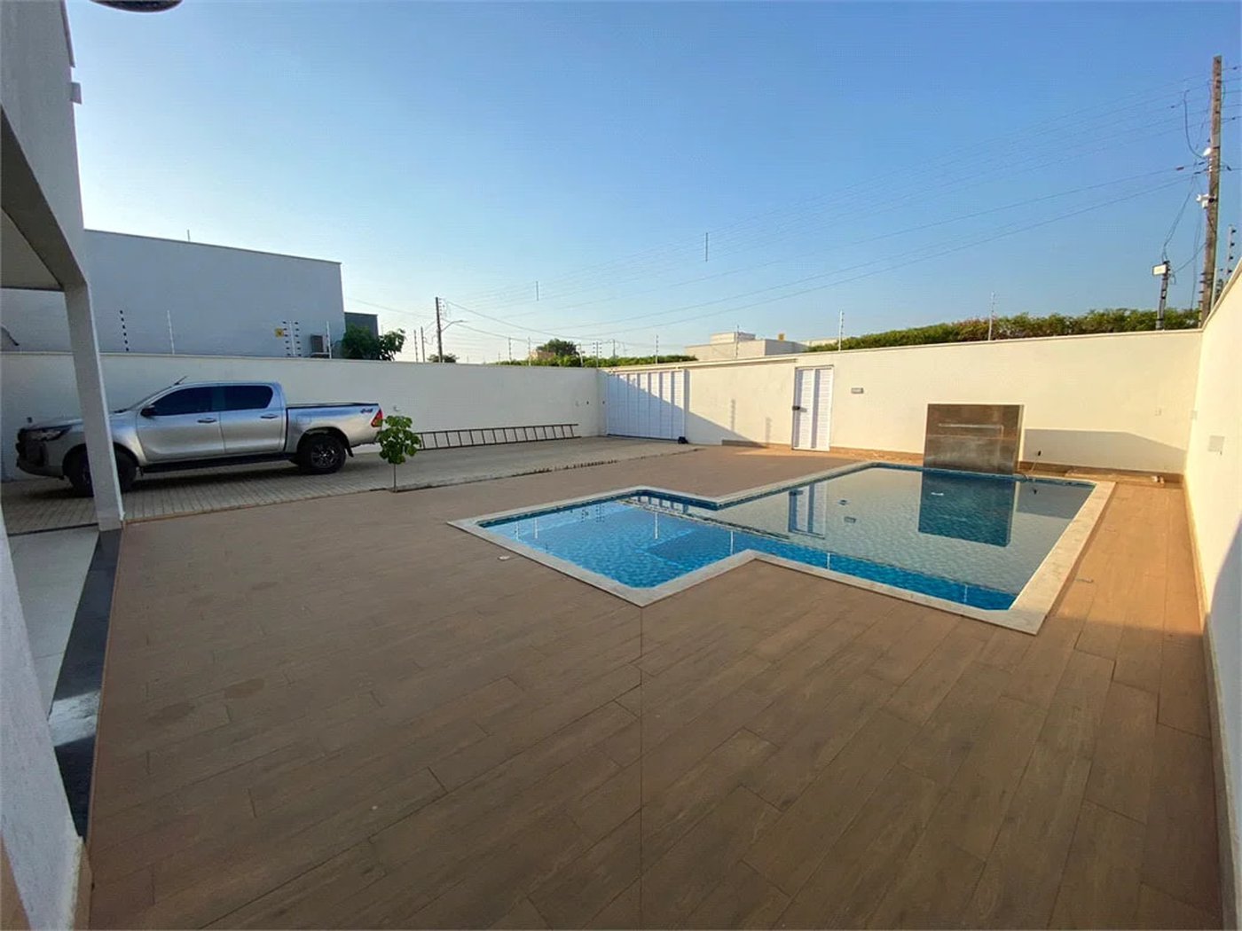 Casa à venda com 3 suítes em Loteamento Parque dos Ipês, Balsas, MA