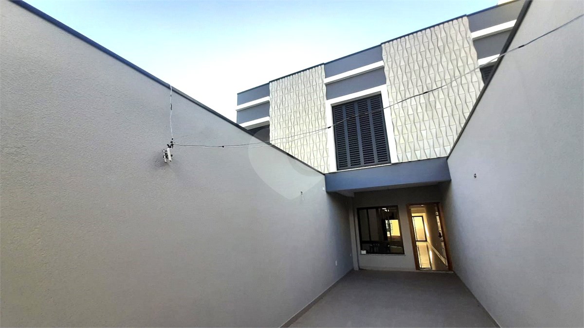 Sobrado à venda com 3 suítes em Vila Libanesa, São Paulo, SP