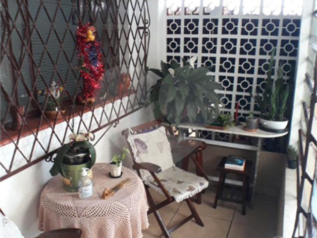 Casa Térrea à venda com 5 quartos, sendo 2 suítes,  em Parada Inglesa, São Paulo, SP