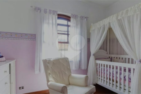 Sobrado à venda com 3 quartos, sendo 1 suíte, em Campo Grande, São Paulo, SP
