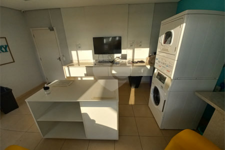 Apartamento à venda ou para alugar com 2 quartos, sendo 1 suíte,  em Fazenda Morumbi, São Paulo, SP
