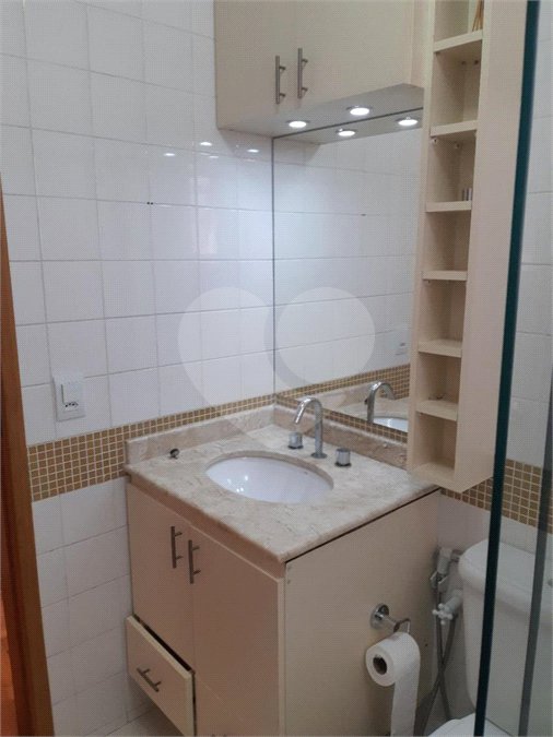 Sobrado à venda com 3 quartos, sendo 1 suíte,  em Jardim Olympia, São Paulo, SP