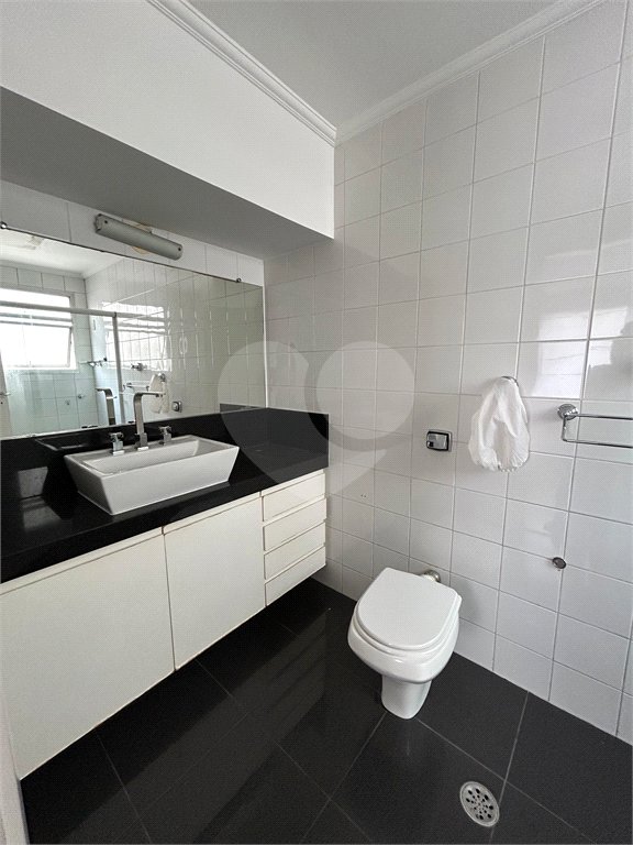 Apartamento à venda com 2 quartos, sendo 1 suíte, em Santa Cecília, São Paulo, SP